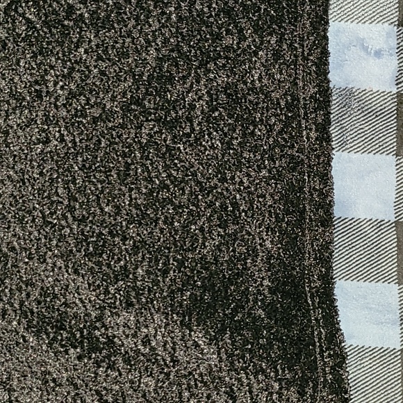 Vintage. Made in USA. Cabela's. Fuzzy Pullover T-neck. Women's size XL - Picture 6 of 13